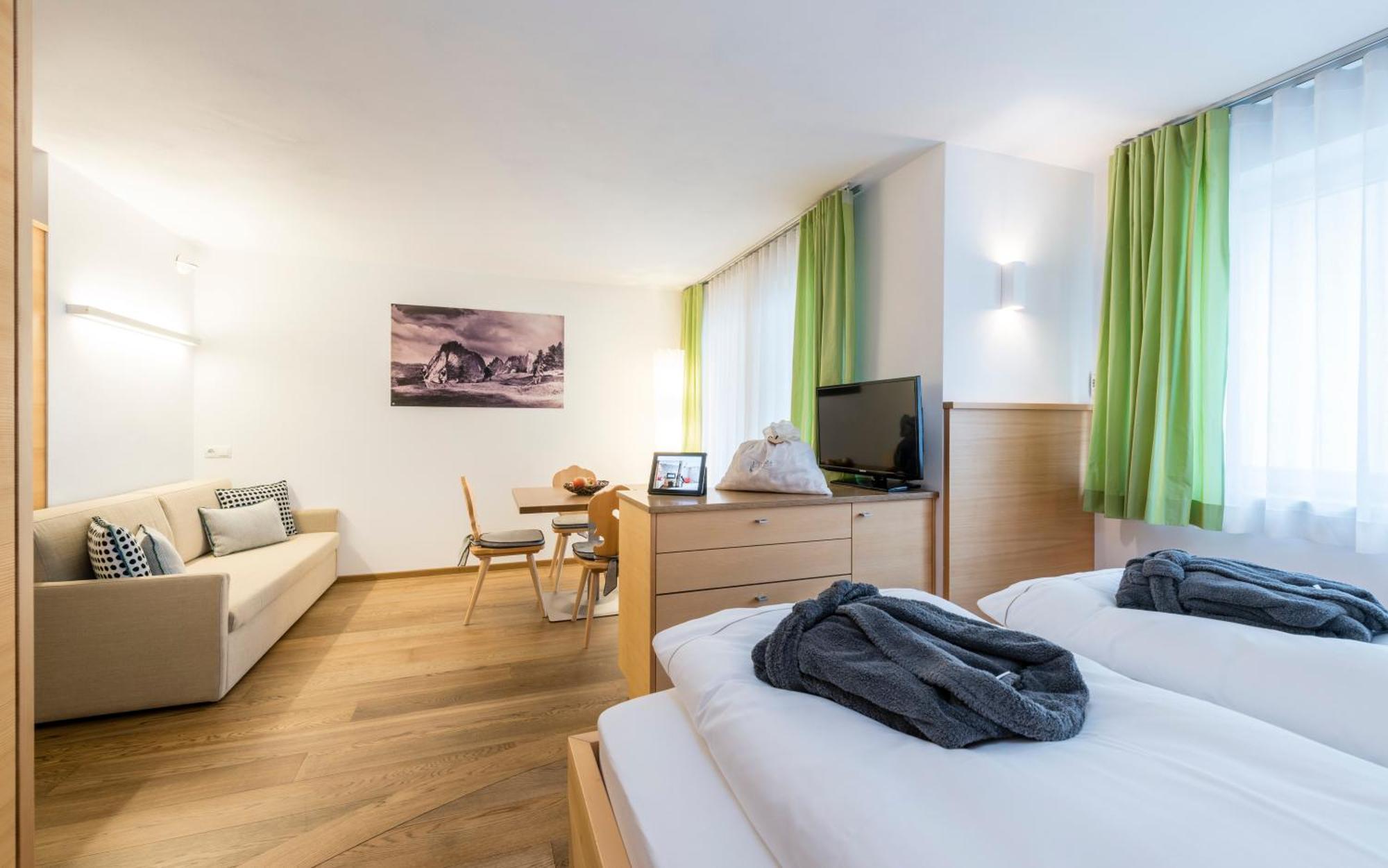 Avita - Suites To Relax Ortisei Exterior photo